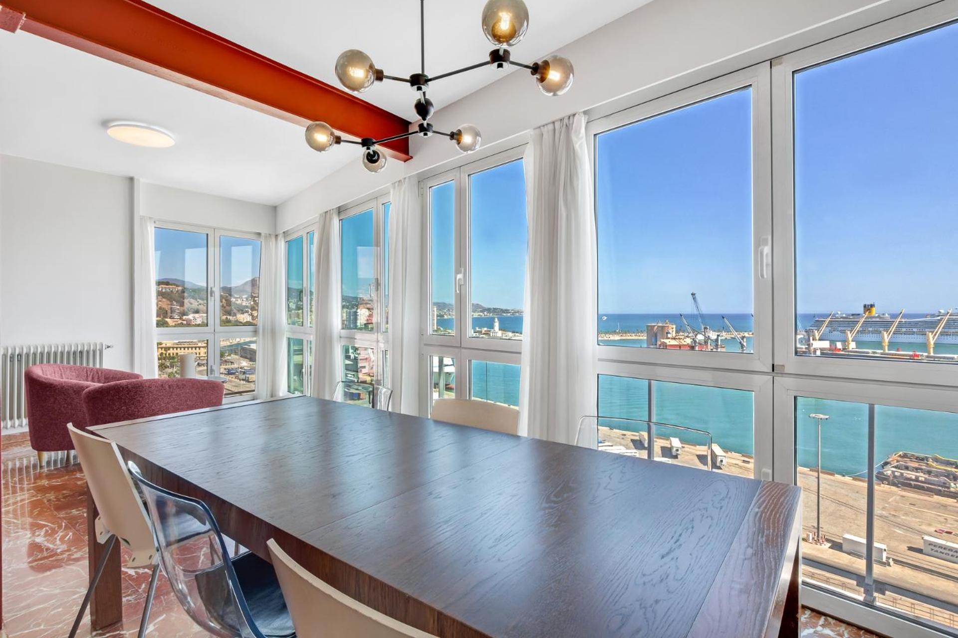 Apt Alameda De Colon Solo Familias Malaga Bagian luar foto